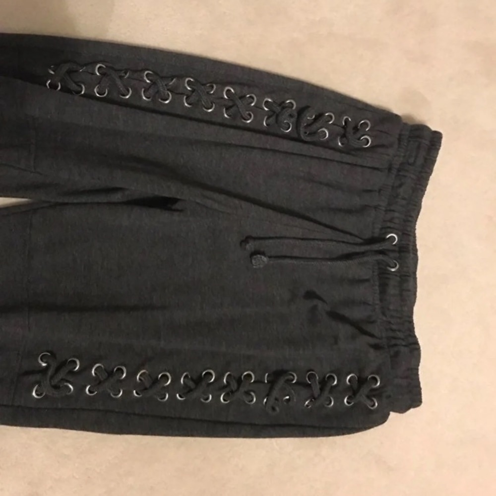 Jogger Set - Picture 2 of 6